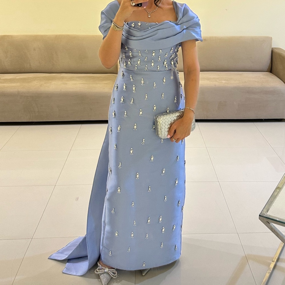 Elegant Blue Off-Shoulder Evening Dress